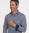 R2 Shirt Print Navy Model / Voorkant