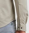 Cast Iron Shirt Twill Jersey Greige Model / Detail