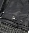 Product / Detail