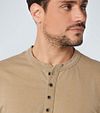 No Excess T-Shirt Button Khaki Model / Detail