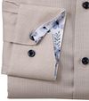 Olymp Luxor Shirt Structure Beige   Model / Detail