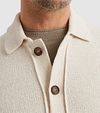 Vanguard Cardigan Button Ecru Model / Detail