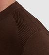 Vanguard Pull Marron Model / Detail