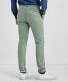 McGregor Chino Corduroy Vert Foncé Model / Achterkant