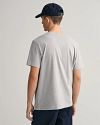 Gant T-shirt Shield Logo Grau Model / Voorkant