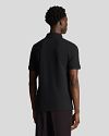 Lyle and Scott Tonal Eagle Polo Black  Model / Achterkant