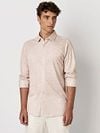 Desoto Shirt Kent Monochrome Beige Model / Voorkant