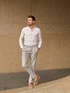 John Miller Shirt Paisley Print Beige Model / Voorkant
