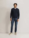 State Of Art Pull V-Neck Marine Model / Voorkant