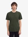 Colorful Standard Organic T-shirt Dunkelgrün Model / Voorkant