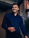 Suitable Shirt Navy Twill DR-05 Model / Sfeerbeeld with Stefan