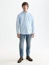Scotch and Soda Core Oxford Hemd Hellblau Model / Voorkant