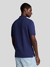 Lyle and Scott Poloshirt Deep Indigo Model / Achterkant