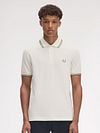 Fred Perry Polo Twin Tipped M3600 Ecru Model / Voorkant