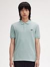 Fred Perry Polo M6000 Silver Blue Model / Voorkant