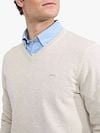 McGregor Trui V-Hals Ecru Model / Detail