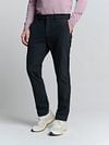 No Excess Chino 4-Way Stretch Sedoc Navy Model / Voorkant