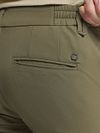 No Excess Chino 4-Way Stretch Sedoc Green Model / Detail