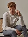 Profuomo Longsleeve T-Shirt Ecru Model / Voorkant