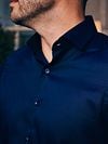 Suitable Shirt Navy Twill DR-05 Model / Sfeerbeeld