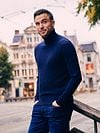 Suitable Turtleneck Pullover Structure Melange Navy Model / Sfeerbeeld with Bram