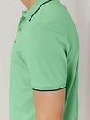 State of Art Poloshirt Piqué Vert Clair Model / Detail