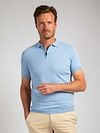 Suitable Knitted Half Zip Polo Shirt Light Blue Model / Voorkant with Stefan