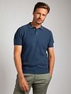 Suitable Respect Polo Structure Knit Blauw Model / Voorkant met Stefan
