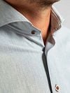 Suitable Herringbone Shirt Green Model / Detail