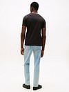 Tommy Hilfiger Logo T-shirt Zwart Model / Achterkant
