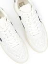 Veja Sneakers V-10 Black Product / Detail