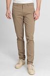 Suitable Plato Chino Khaki Model / Voorkant met Emiel