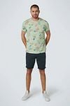 No Excess T-Shirt Mint Groen Model / Voorkant