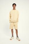 Scotch and Soda Felpa Short Geel Model / Voorkant