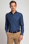 Suitable Twill Shirt Indigo Model / Voorkant