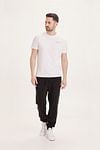KnowledgeCotton Apparel Teak Sweatpants Black Model / Voorkant