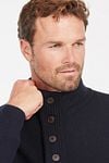 Barbour Trui Wol Patch Navy Model / Detail