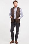 Barbour Waistcoat Polarquilt Brown Model / Voorkant