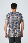 No Excess T-Shirt Druck Blau Model / Achterkant