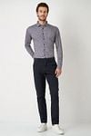 Desoto Shirt Timeless Elegance Print Dark Blue  Model / Voorkant