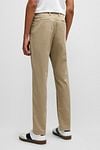 BOSS Satin Chino Beige Model / Achterkant