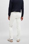 BOSS Satin Chino White Model / Achterkant