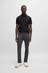 BOSS Chino Slim Anthracite Model / Voorkant