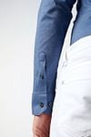 Desoto Shirt Kent Blue Model / Detail