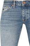 Product / Detail