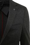 Product / Detail
