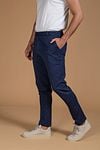 Suitable Pantalon Jersey Melange Navy Model / Voorkant with Bram