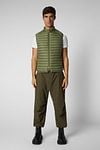 Save The Duck Bodywarmer Adam Olive Green Model / Voorkant