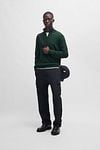 BOSS Kanobix Half Zip Pullover Dunkelgrün Model / Voorkant