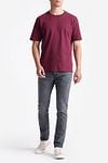 King Essentials The Shawn T-Shirt Burgundy Model / Voorkant